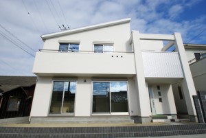 二世帯で暮らすためのたくさんの工夫とヒントが詰まった、こだわりの家